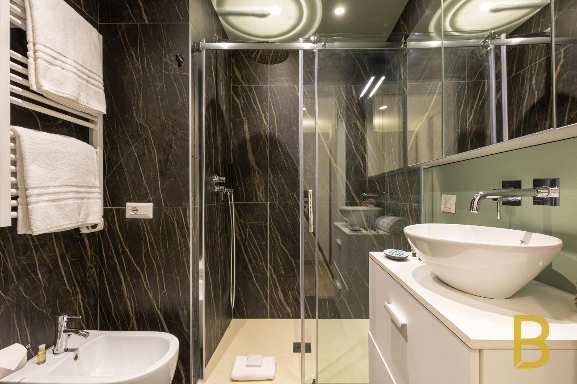 Beplace Apartments In Caiazzo ميلان المظهر الخارجي الصورة